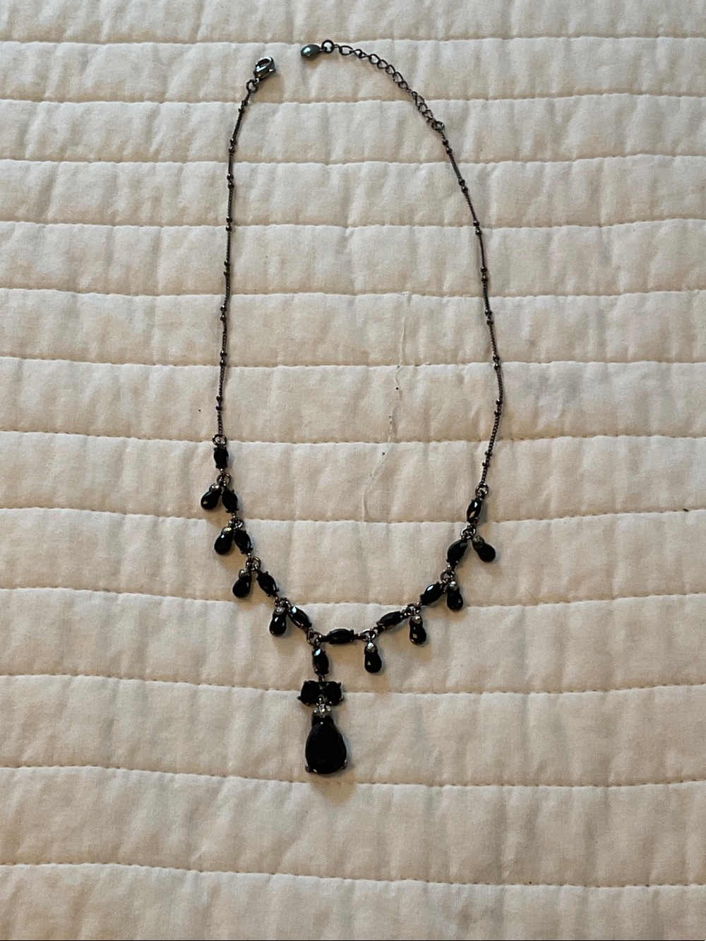 Gothic Style Black Teardrop Necklace - Women Jewelry - Picture 1 of 4